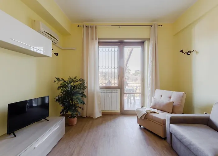 Le Rondini Apartment, 5 Persone, 2 Balconi, Policlinico Tor Vergata E Casilino, Metro C Torre Maura Per Il Colosseo A 10 Minuti, Wi-fi, Aria Condizionata