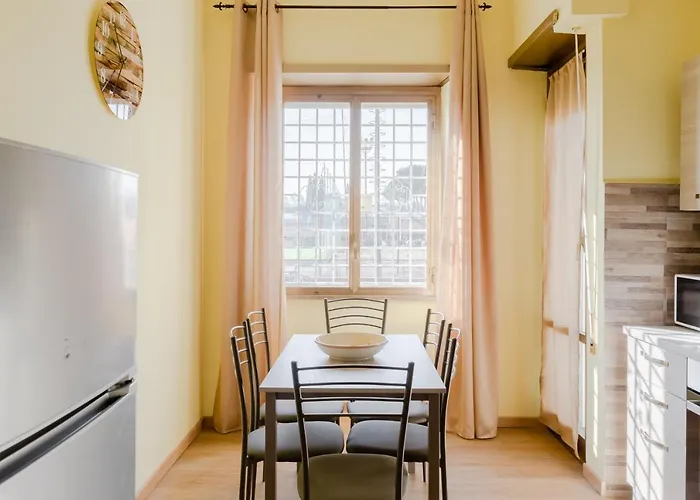 Le Rondini Apartment, 5 Persone, 2 Balconi, Policlinico Tor Vergata E Casilino, Metro C Torre Maura Per Il Colosseo A 10 Minuti, Wi-fi, Aria Condizionata Appartement *