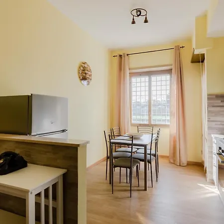 Le Rondini Apartment, 5 Persone, 2 Balconi, Policlinico Tor Vergata E Casilino Rzym