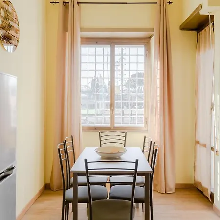 Le Rondini Apartment, 5 Persone, 2 Balconi, Policlinico Tor Vergata E Casilino Apartament *